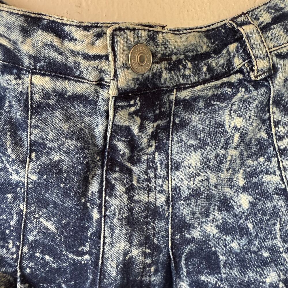 Thrill vintage acid wash denim pleated mini skirt flared silhouette. size 1X - Picture 5 of 10